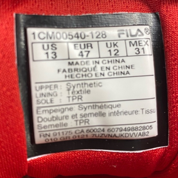 Men Fila size 13 - Picture 7 of 8